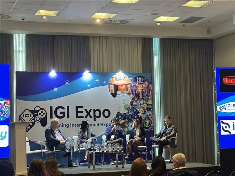 after lunch panel at igi expo
