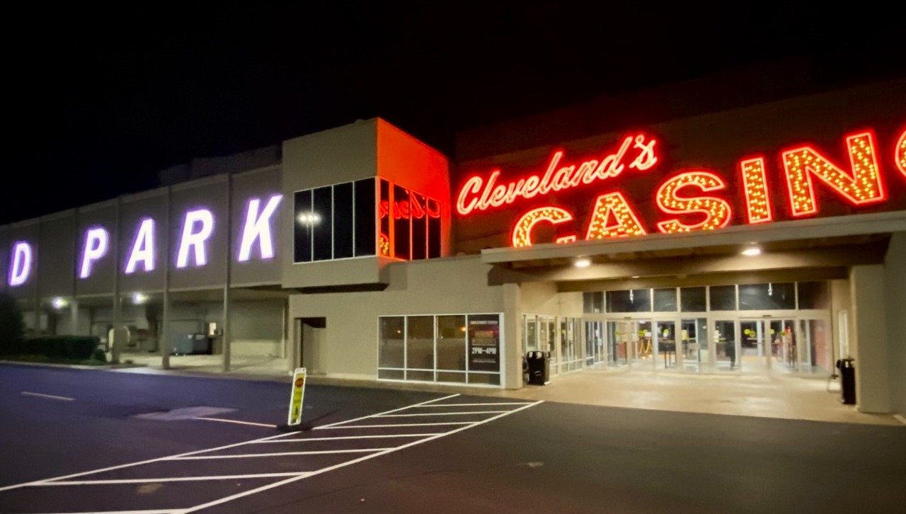 Caesars launches retail sportsbook at Northfield Park Racino following Clairvest acquisition