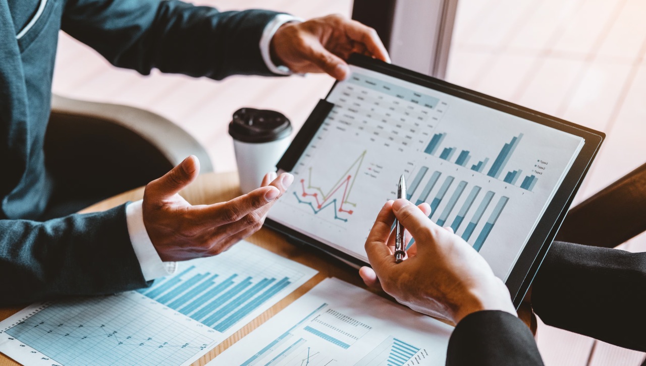 FDJ reports 1% increase in GGR to €2.2bn for Q1, revenue decreases 3%