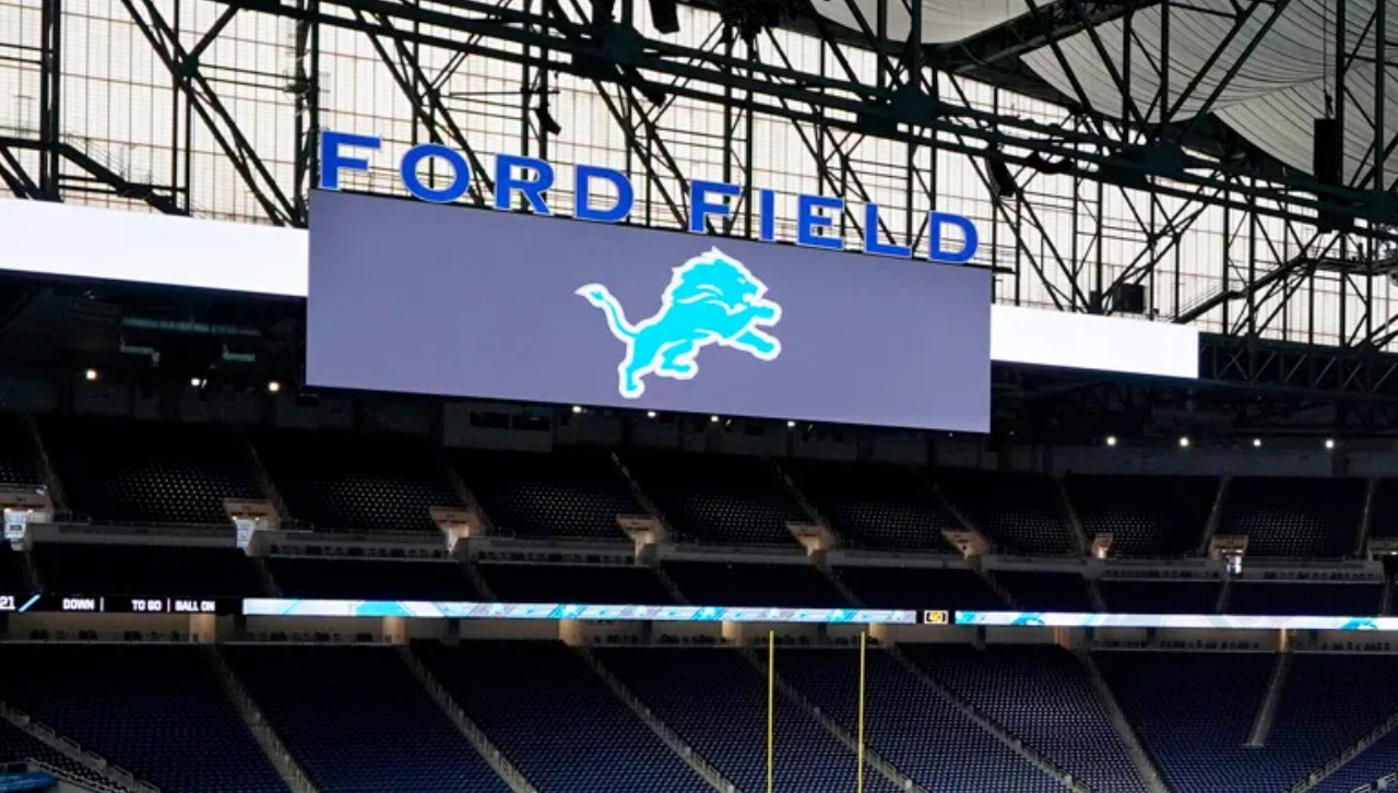 Lions Soaring Eagle