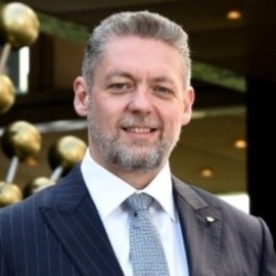 Ciarán Carruthers 